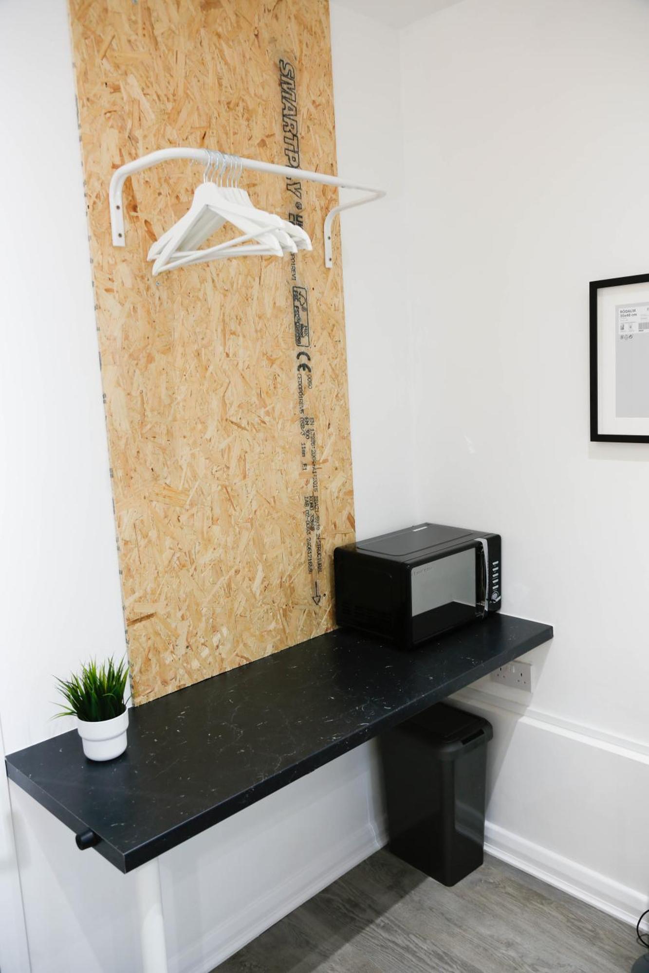 New Luxury Apartments In Central London Next To Shops, Cafes, Bars & Metro Bagian luar foto
