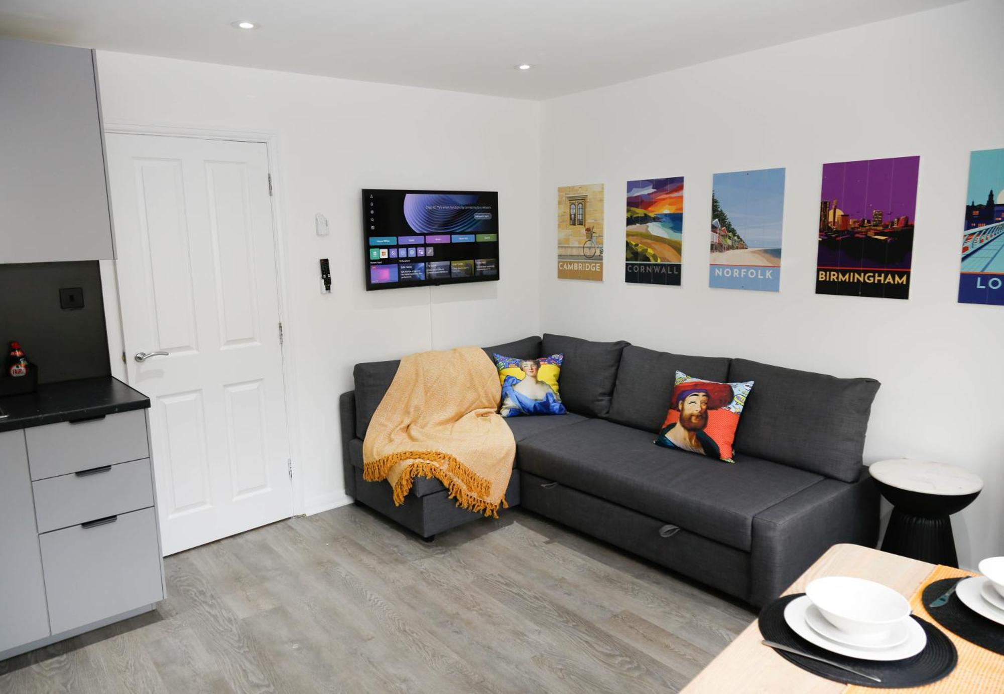 New Luxury Apartments In Central London Next To Shops, Cafes, Bars & Metro Bagian luar foto